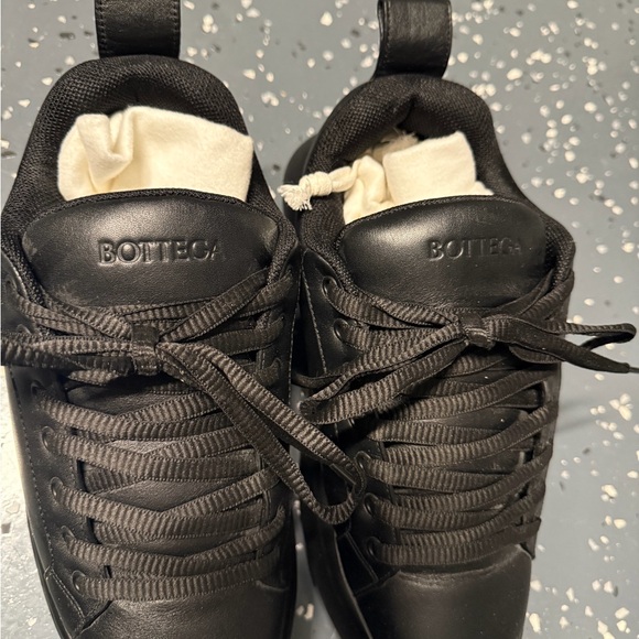 Bottega Veneta Other - Bottega Veneta Black Leather Sneakers